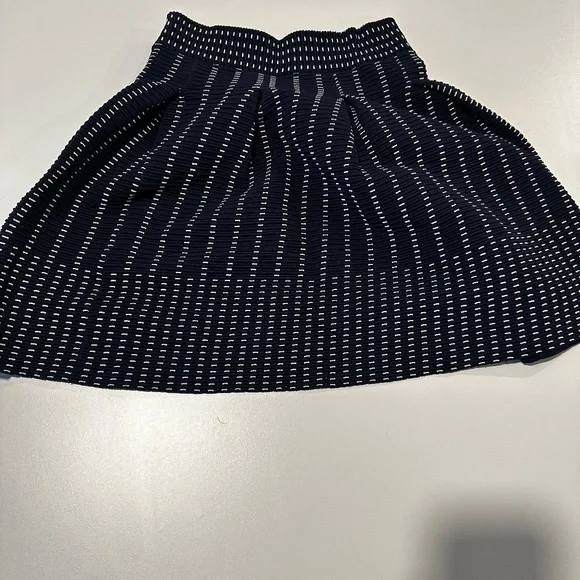 Maje Josette Jacquard Blue Skirt Mini Stretch Size 1 - Picture 2 of 4